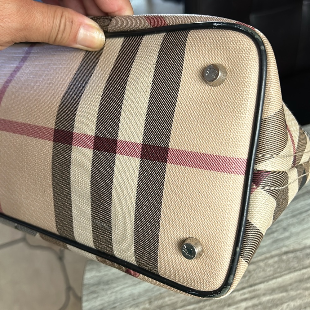 EUC Burberry satchel  bag classic design - Picture 8 of 12